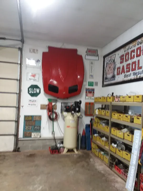 Silver's Auto Parts Inc. - photo 2