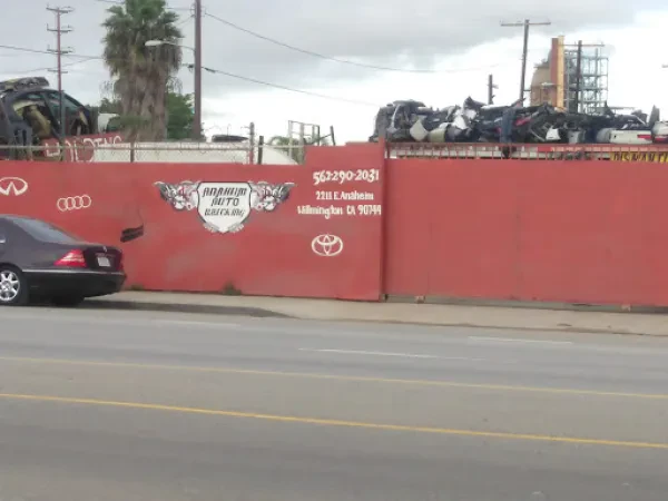 Anaheim Auto Wrecking - photo 2
