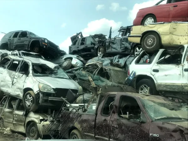 Ideal Auto Recycling - Cash For Junk Cars - photo 4