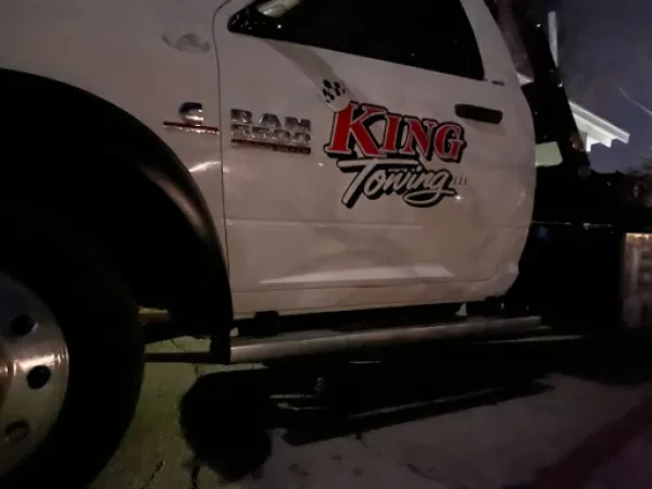 King Towing LLC - photo 3
