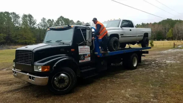 DMT Towing & Recovery - photo 3