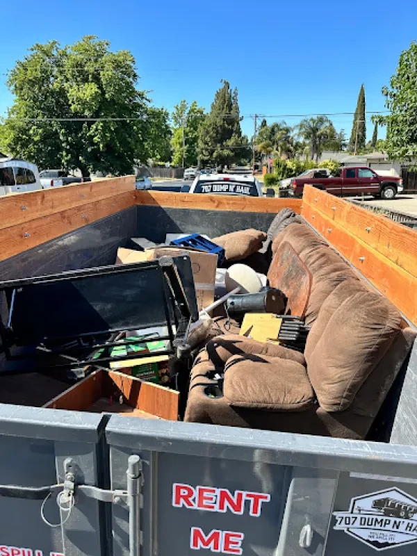 707 Dump N’ Haul - Junk Removal - photo 4