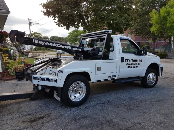 TJ's Towing / I Buy Junk Cars RI.com - photo 4