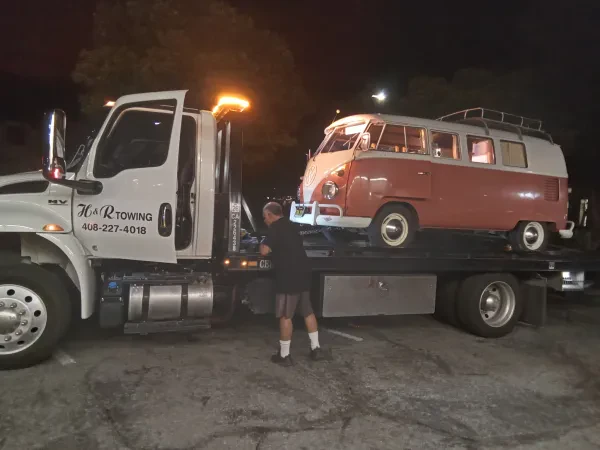 H & R Towing San Jose - photo 3