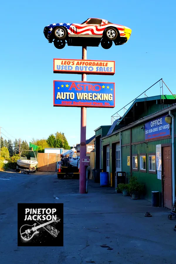 Astro Auto Wrecking - photo 3