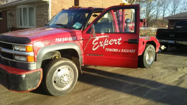 Expert Junk Car Buyers - photo 2