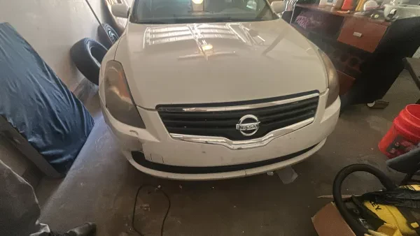 Cash for used junk cars Alpharetta - sell to us wrecked or no title cars - photo 2