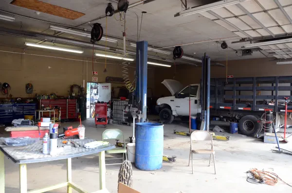 Kertow Auto Salvage - photo 3
