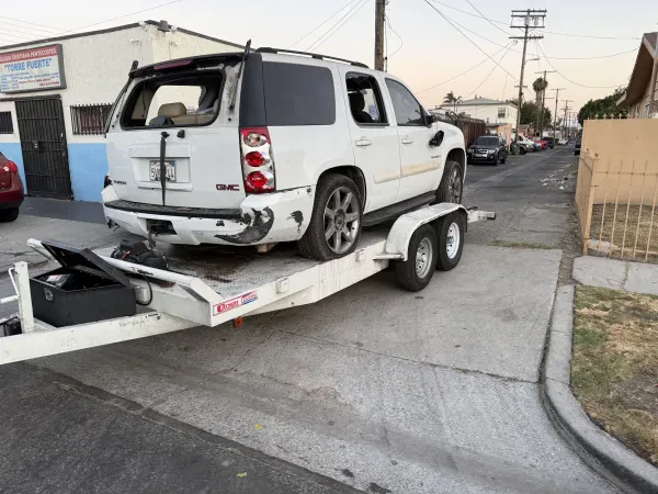 Angelinos Cash Junk Car LLC - photo 3