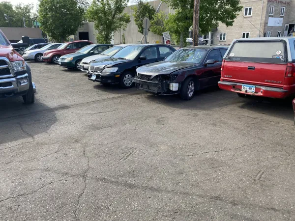 Coon Rapids Junk Cars - photo 2