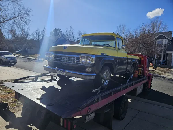 Lions Towing - photo 2
