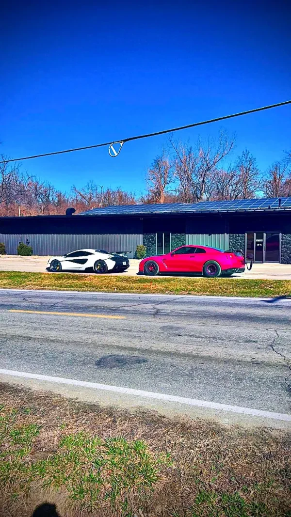 Midwest Tow and Auto Services LLC - photo 2