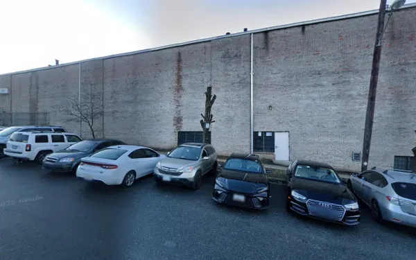A1 AUTO PARTS & RECYCLING - photo 3