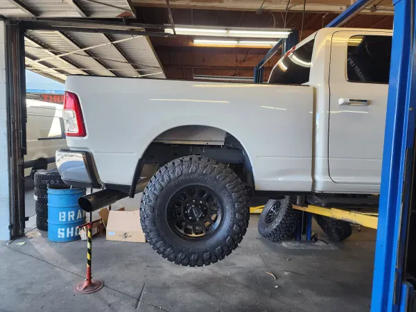 4 Wheel Parts Thousand Oaks - Off Road & 4X4 Parts For Trucks & Jeeps - photo 3