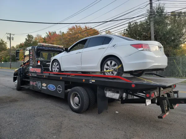 Num1ber Towing & Transportation - photo 2