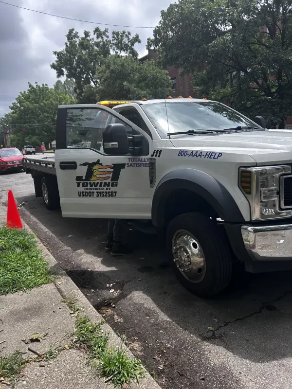 Mosbys Towing & Transport LLC - photo 3