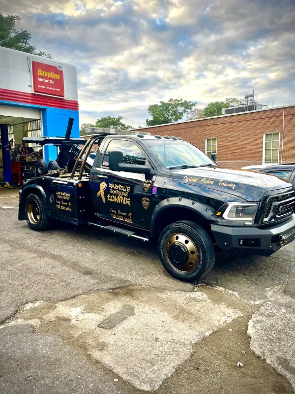 Gabriel's Boricuas Towing - photo 2