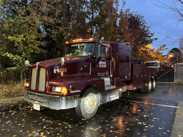 Pete's Wrecker Service - photo 3