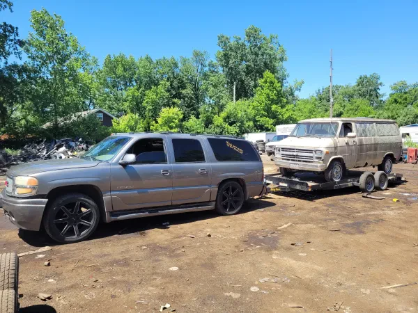 Yowells salvage cars - photo 2