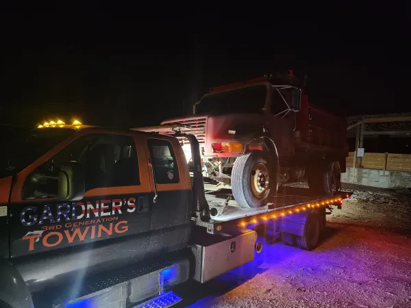 Gardner's Towing - photo 4