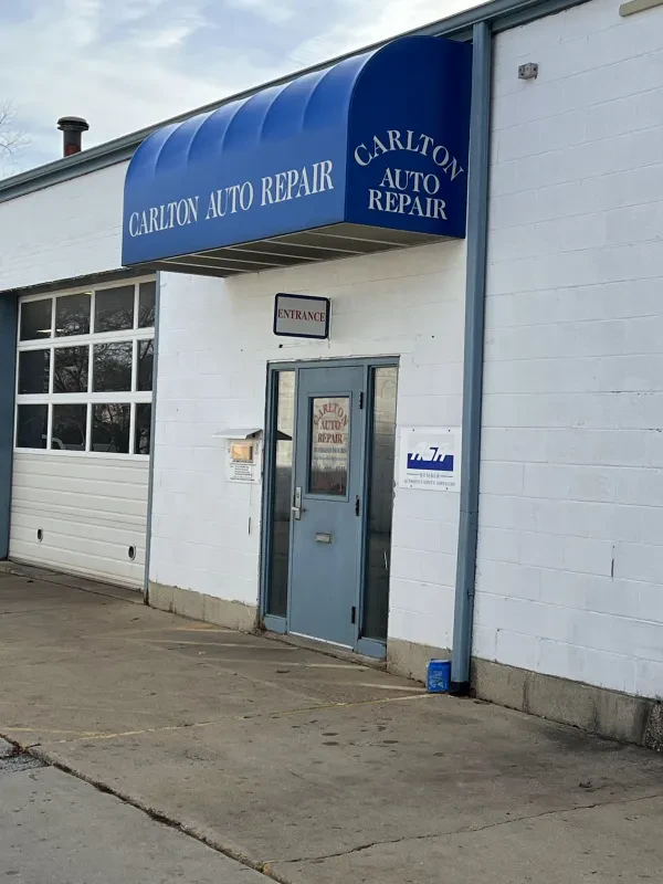 Carlton Auto Repair - photo 2
