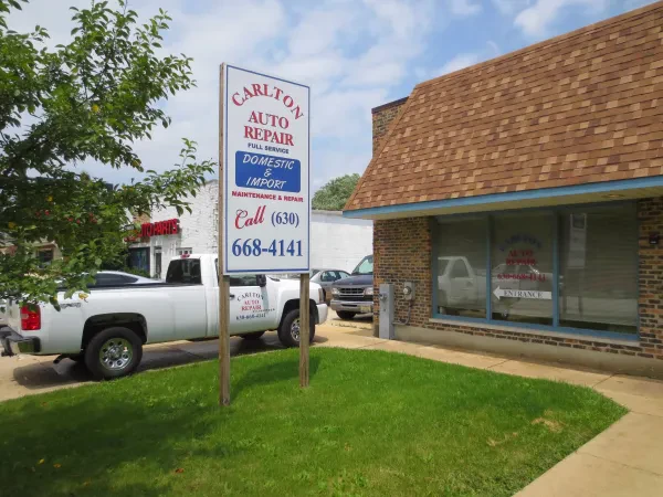 Carlton Auto Repair - photo 3
