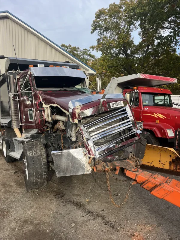 Fijol's Truck & Auto Salvage - photo 2