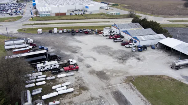 Route 66 Truck & Auto Repair - photo 2