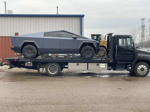 Grandpa's Towing - photo 3