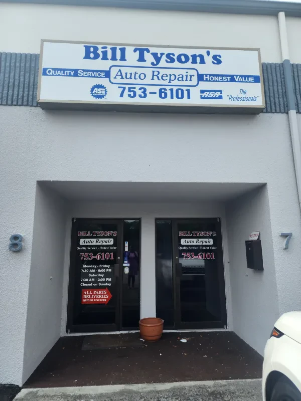 Bill Tyson's Auto Repair, Wellington - photo 4