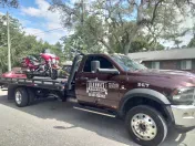 Deanna's Towing LLC