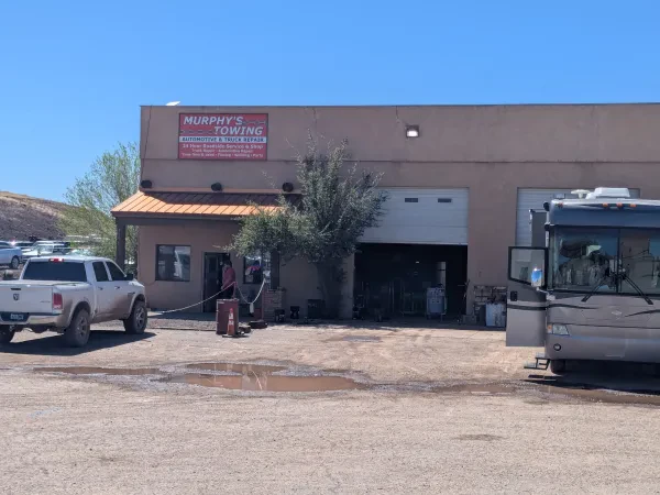 Murphys Heavy Towing, Off-Road Recovery & Semi Truck Repair - photo 3