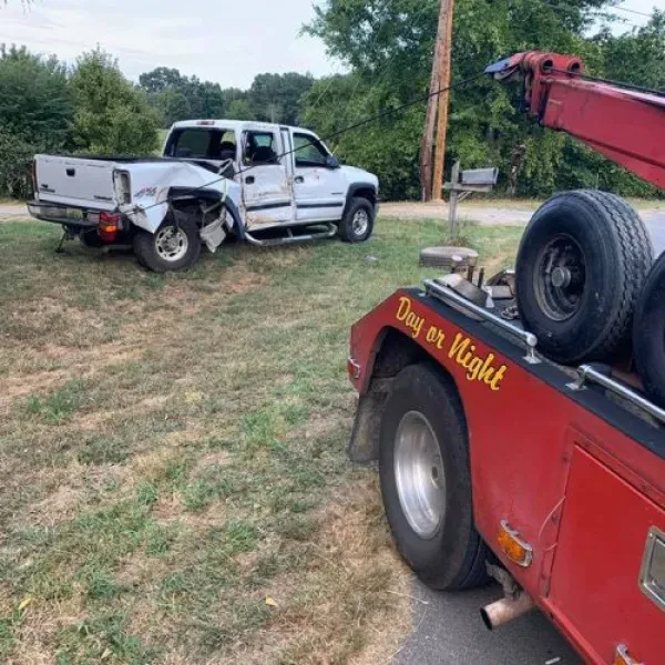 Hulgan's Wrecker Service Co LLC & Garage - photo 3