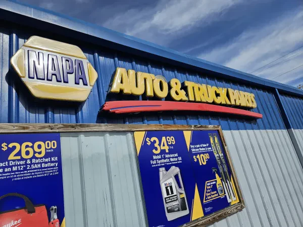 NAPA Auto Parts - THOMAS AUTO PARTS - photo 3