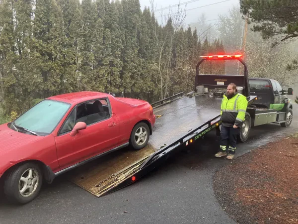Gale's Towing & Recovery - Newberg - photo 2