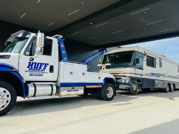 Huff Wrecker Service, LLC - photo 2