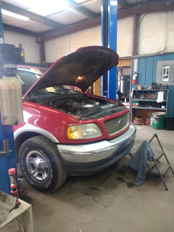 Keith's Towing and service - photo 4