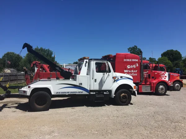 Ray's Trk & Wrecker Svc Inc - photo 4