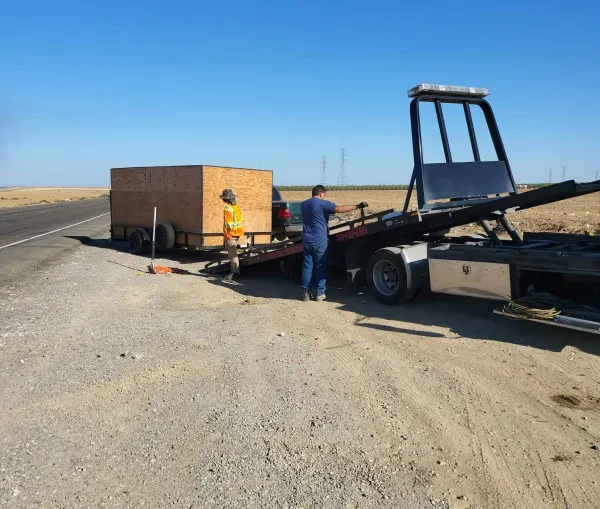 LOS BANOS TRANSPORTS & TOWING - photo 2