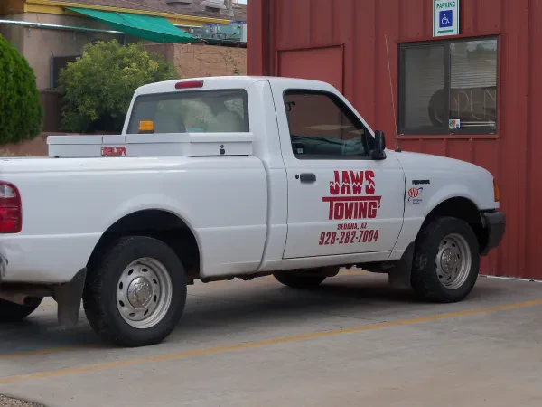 Jaws Towing - photo 2