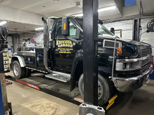 Kruczek's Garage & Towing 24hr - photo 2