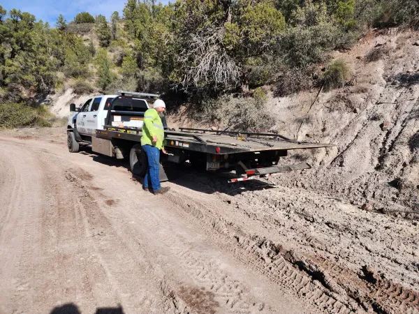 A Tow Truck - photo 4