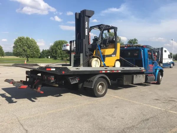 Redline Towing Inc. - photo 3