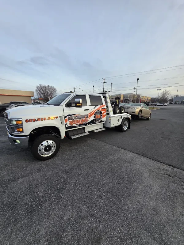 McCraw's towing - photo 3