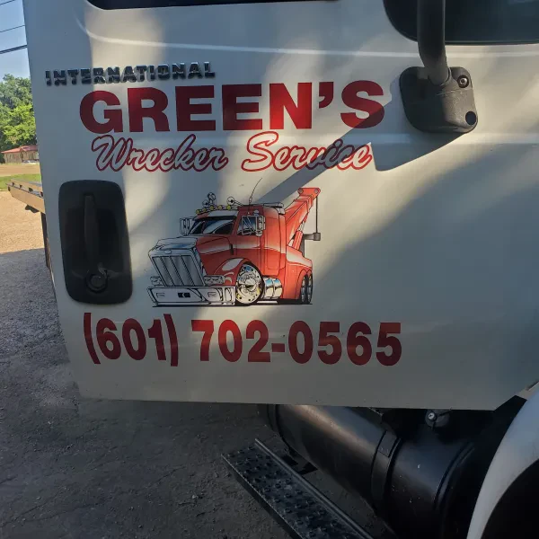 Green's Wrecker Service LLC - photo 3