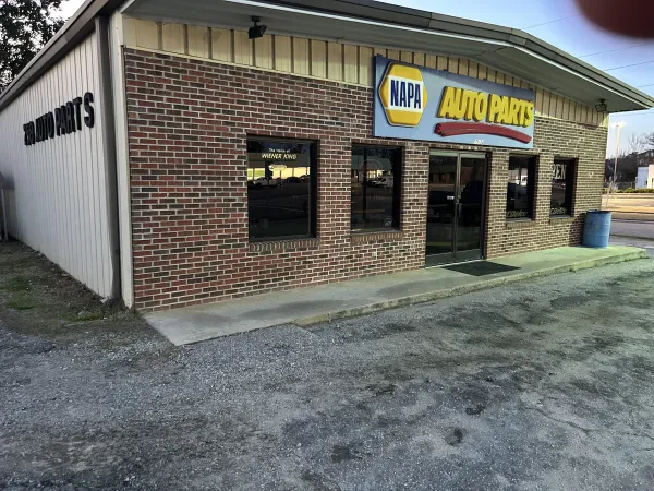 Deans #1 Auto Parts - photo 2