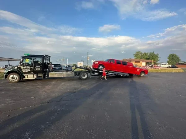 Quad City Towing - photo 2