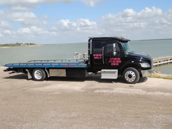 Juan's Wrecker and Truck Road Service, LLC - photo 3