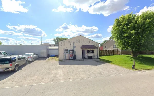 Alvie's Towing Service Carlinville - photo 4
