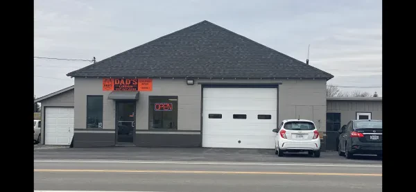 Dads Collision & Towing - photo 3